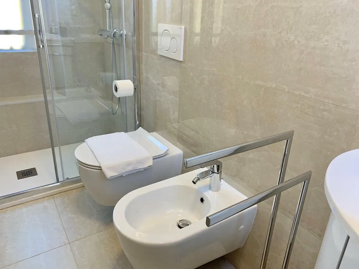 Roomy Central Apartment Milán 0*,  Itálie